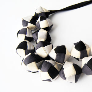 
            
                Load image into Gallery viewer, The Eve in Black and white - chunky statement necklace
            
        